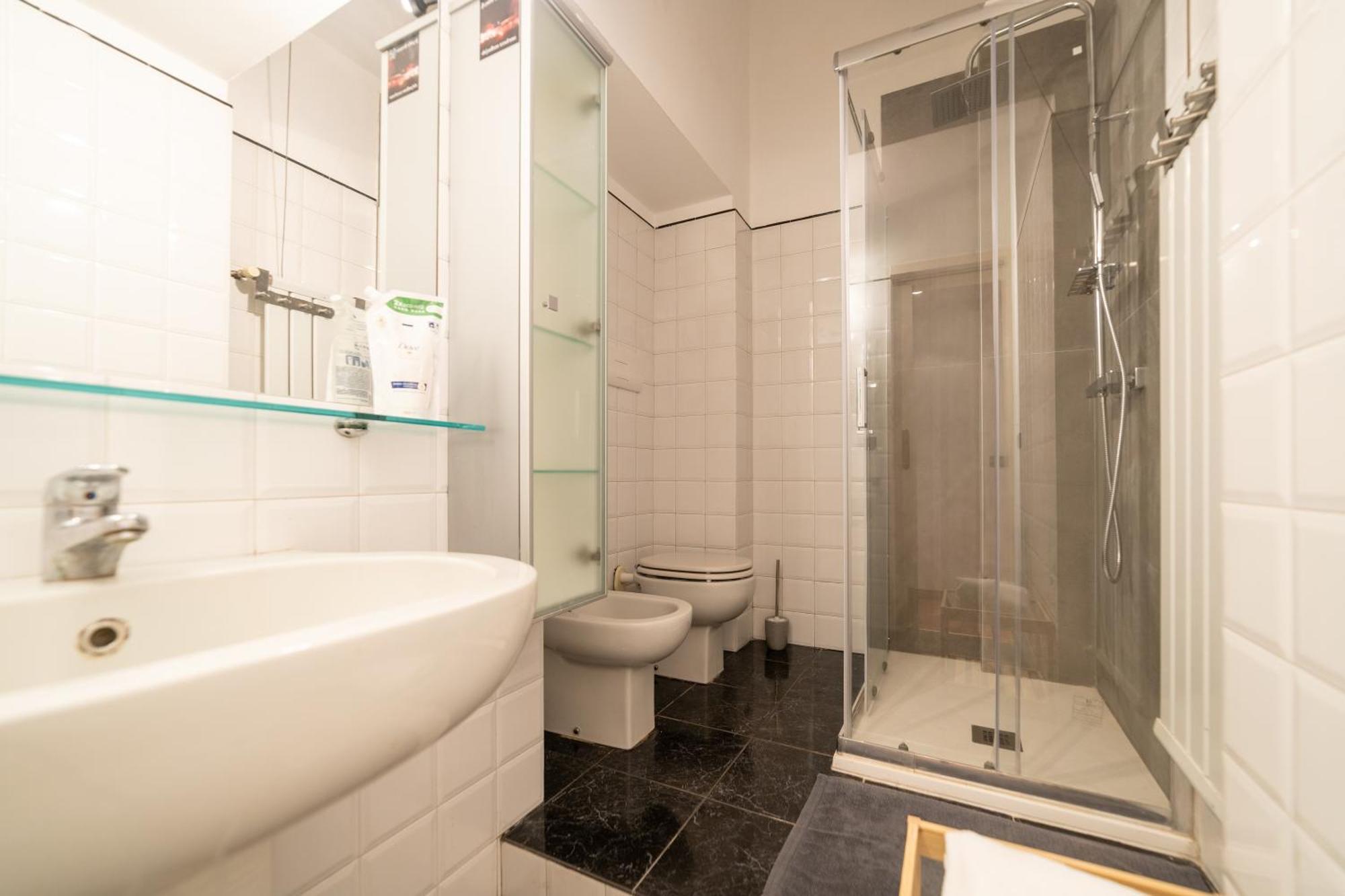Nice Quiet Flat In Pta Venezia Милано Екстериор снимка